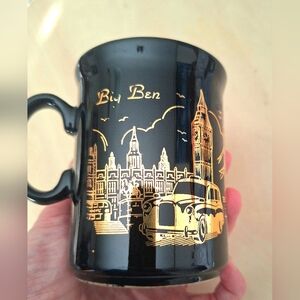 Black and Gold London Mug